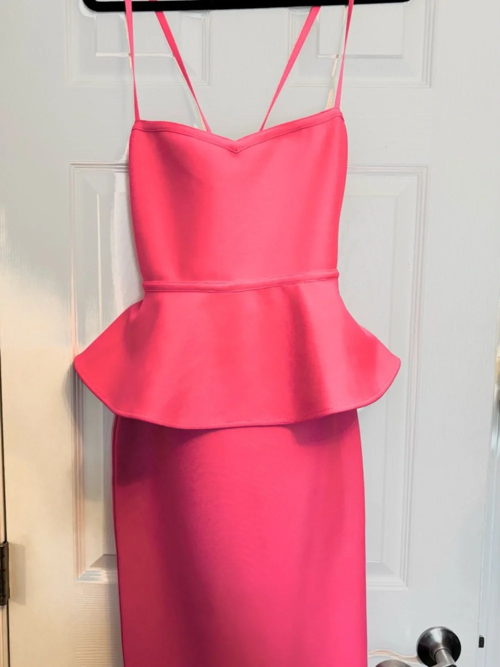Express X Bebe Sweetheart Bandage Peplum Midi Dress - Picture 4 of 6